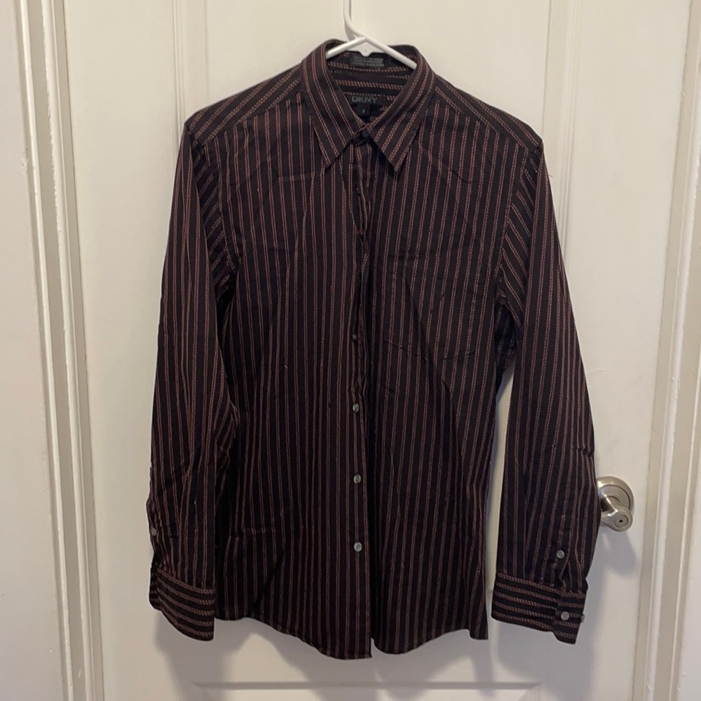 DKNY / Small / Black with red and white stripes